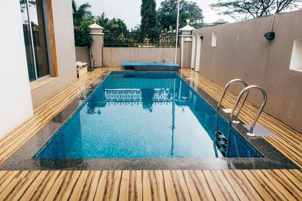 Unit 4 By Red Stone Villas Lonavala Eksteriør billede
