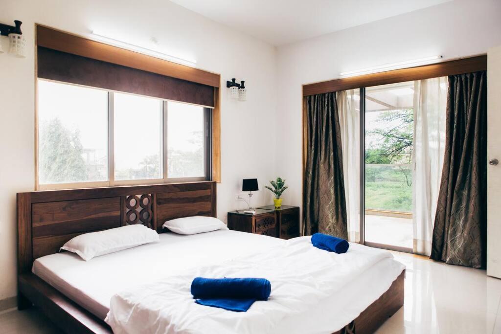 Unit 4 By Red Stone Villas Lonavala Eksteriør billede