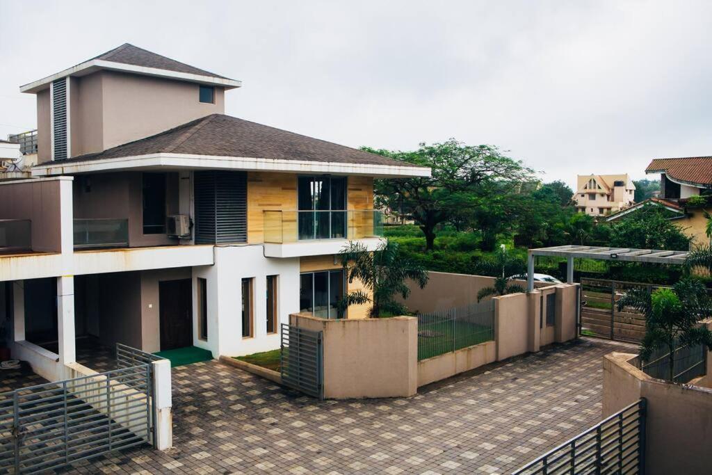 Unit 4 By Red Stone Villas Lonavala Eksteriør billede