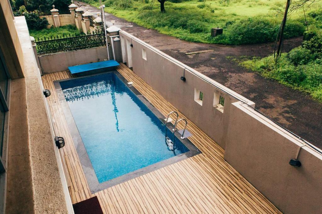Unit 4 By Red Stone Villas Lonavala Eksteriør billede